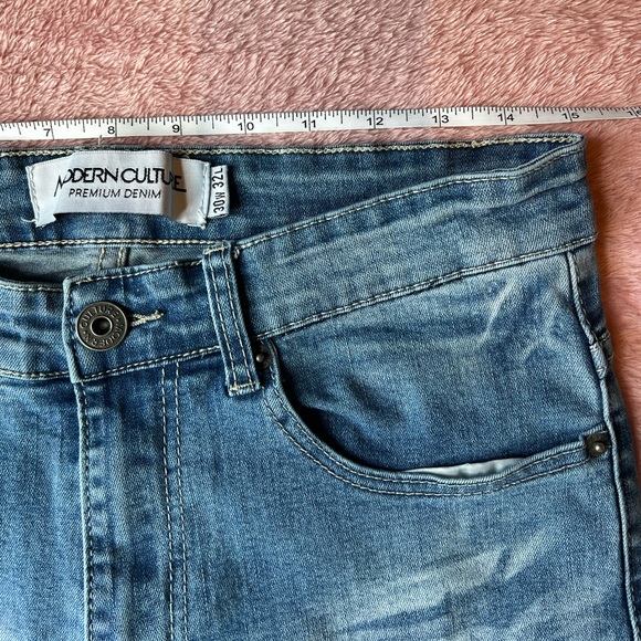 Modern couture, premium denim jeans - Picture 6 of 10